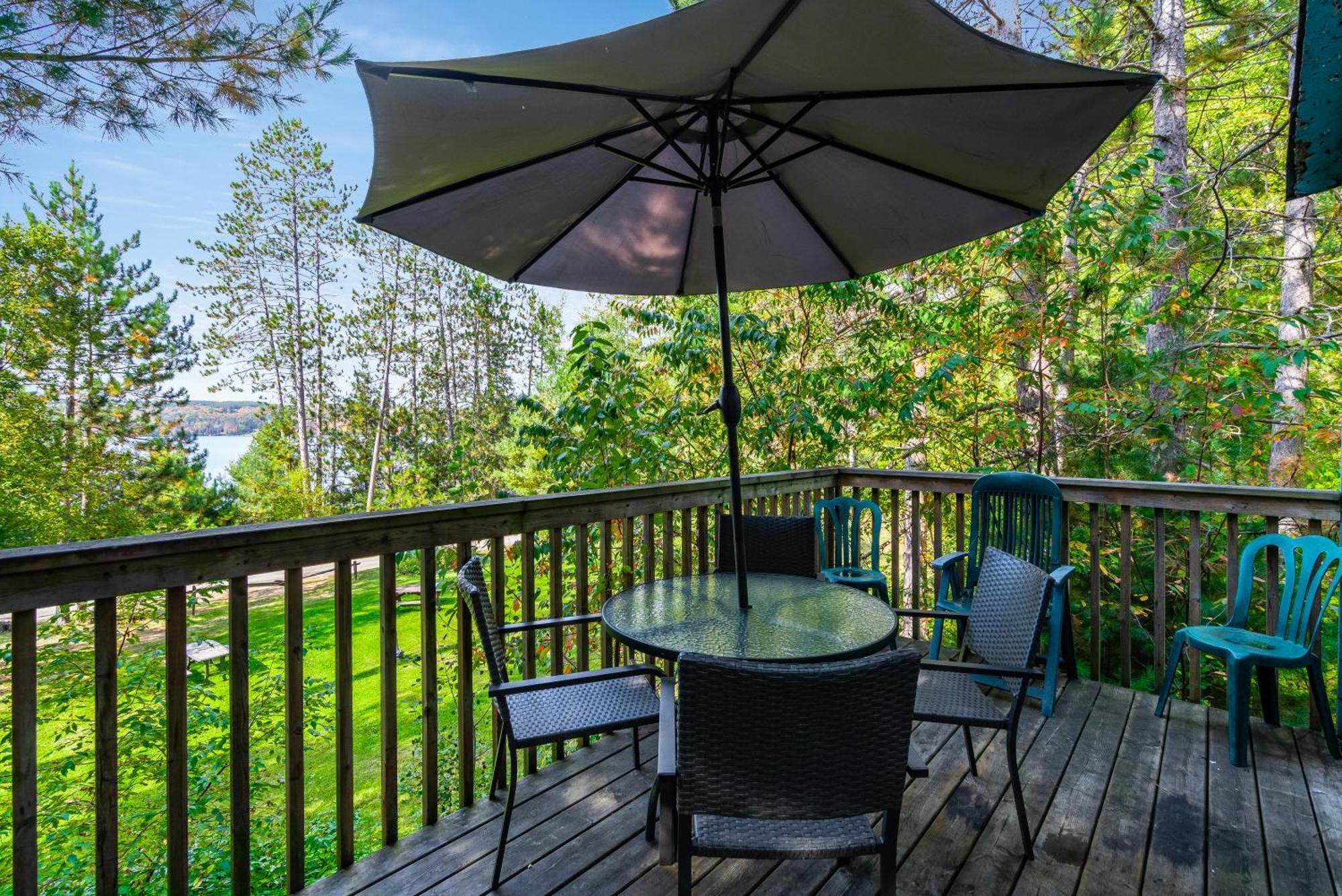 Muskoka Waterfront Retreat Villa Dwight Luaran gambar