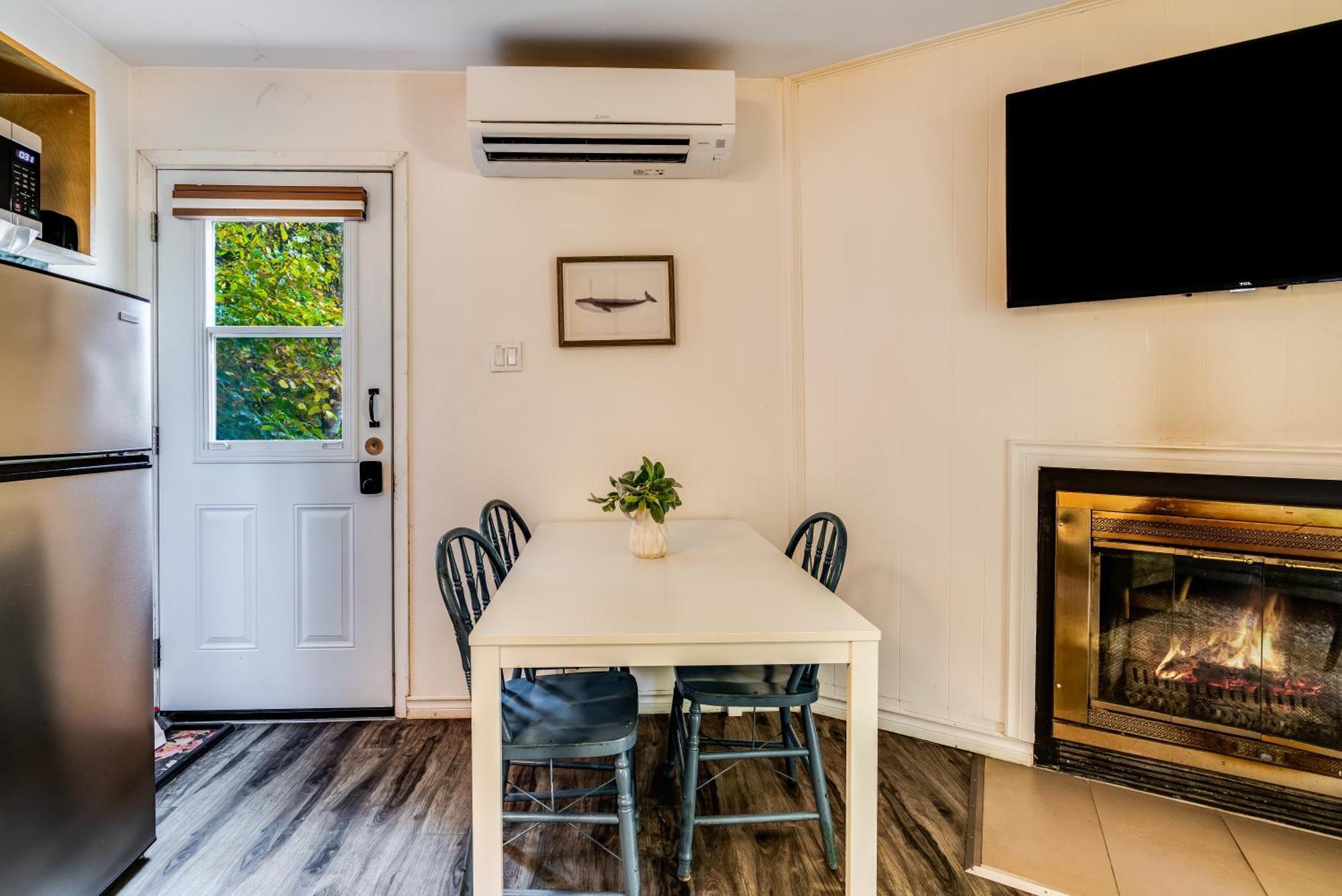 Muskoka Waterfront Retreat Villa Dwight Luaran gambar