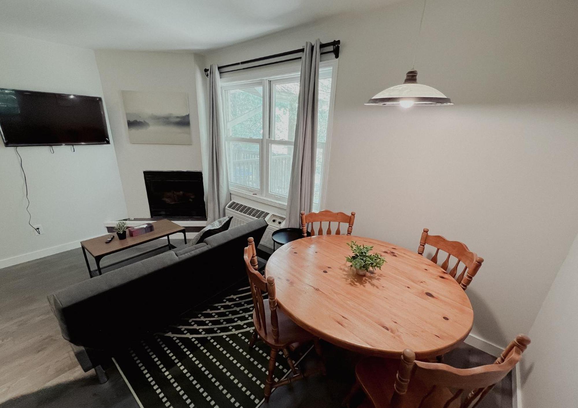Muskoka Waterfront Retreat Villa Dwight Luaran gambar